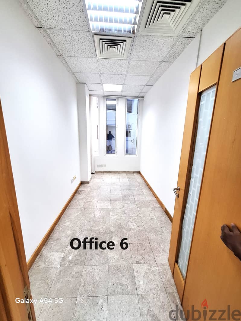 Branded offices for rent in the City of Madinat Sultan Qaboos 8