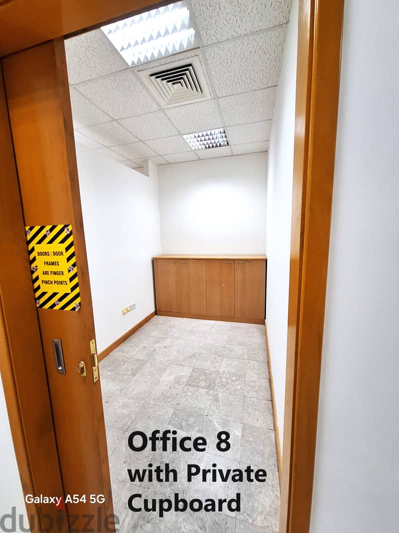 Branded offices for rent in the City of Madinat Sultan Qaboos 10