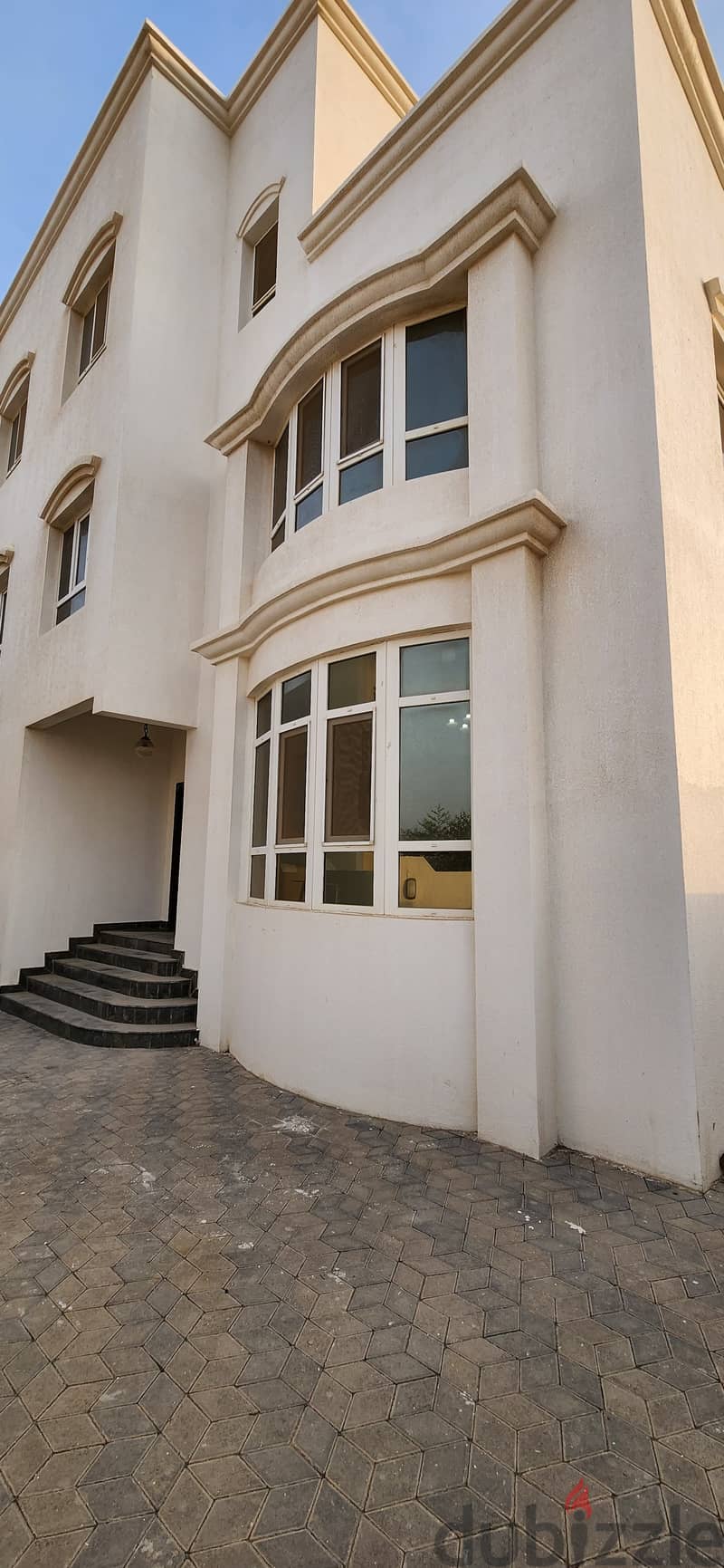 4AK2-beautiful 4BHK villa for rent in ansab 9