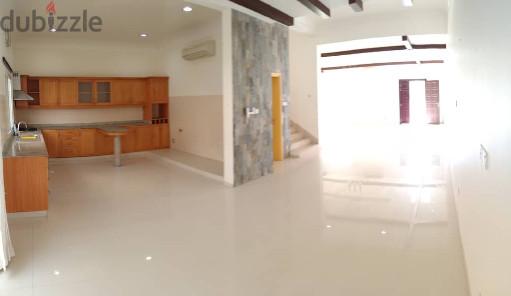 3Ak1-Modern style townhouse 4BHK villas for rent in Sultan Qaboos City 5