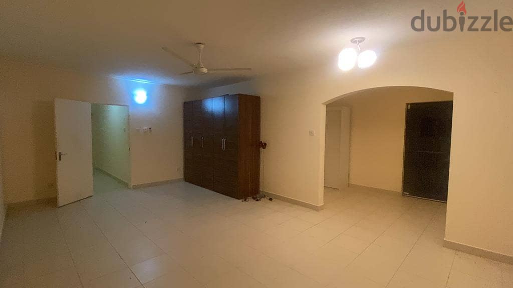 3Ak13-Spacious 3+1BHK Ground Floor Villa for rent in MQ. فيلا للايجار ف 9