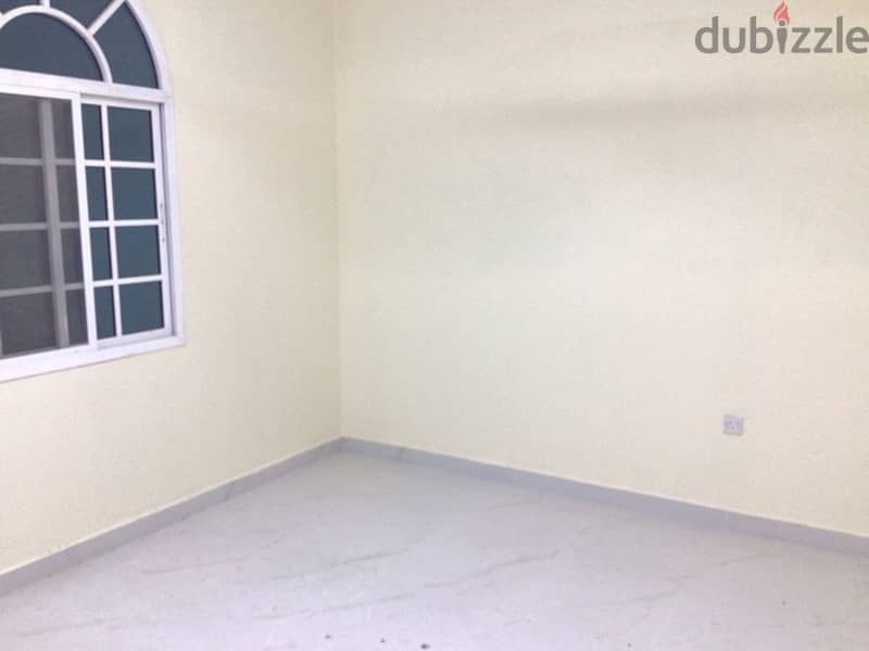 new deluxe studio room for rent near ISD darsait 1