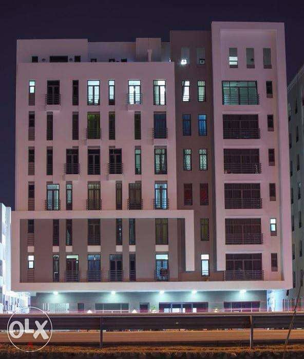 Amazing 2 bedroom flat for rent in Al Khuwair 0