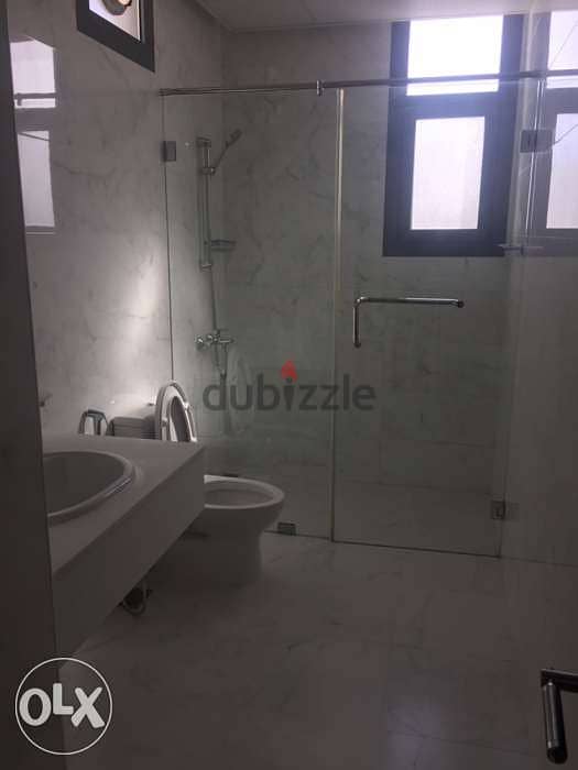 Amazing 2 bedroom flat for rent in Al Khuwair 4