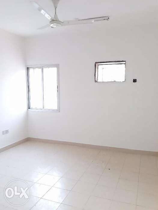 Flat for rent at Bait Al Falaj- Ruwi 1