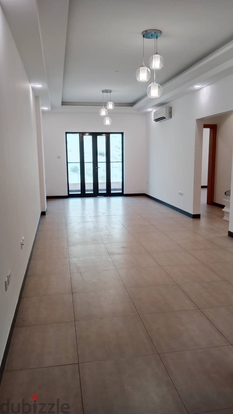 5AK6-Modern 2bhk flat for rent with sharing pool in Bousher شقة للايجا 2