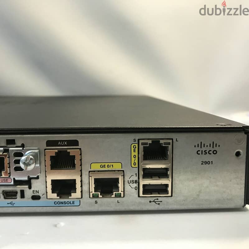 Cisco CISCO2901/K9 2-Port Gigabit Wired Router 3