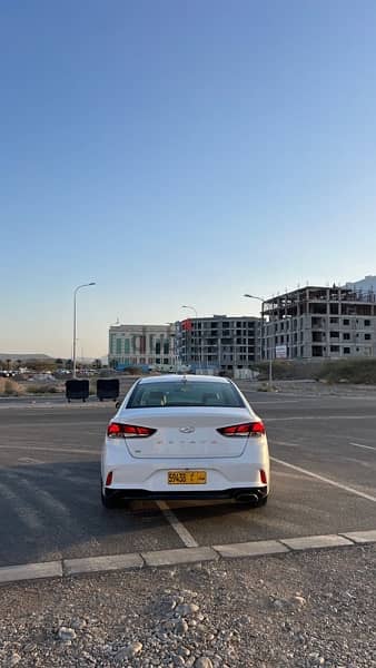 The best Sonata in the Muscat . . 2019 . . very clean and good price 4