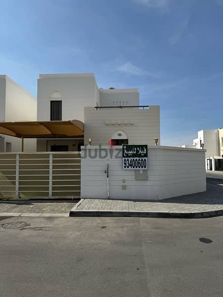 Villa for sale near Al Araimai Boulevard 0