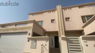 4AK7-spacious 4 BHK villa for rent located in Al Ansab