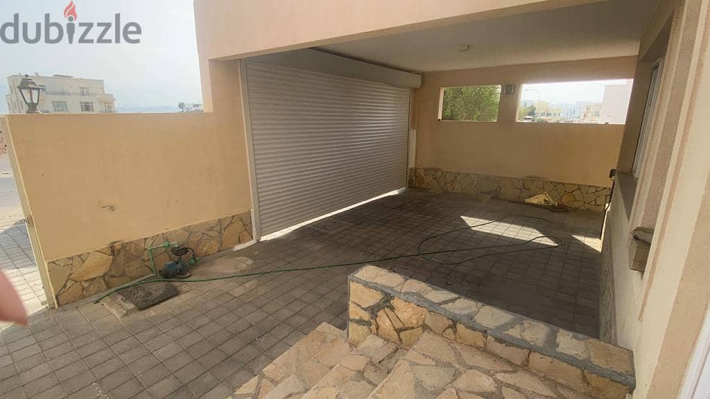 4AK7-spacious 4 BHK villa for rent located in Al Ansab 7