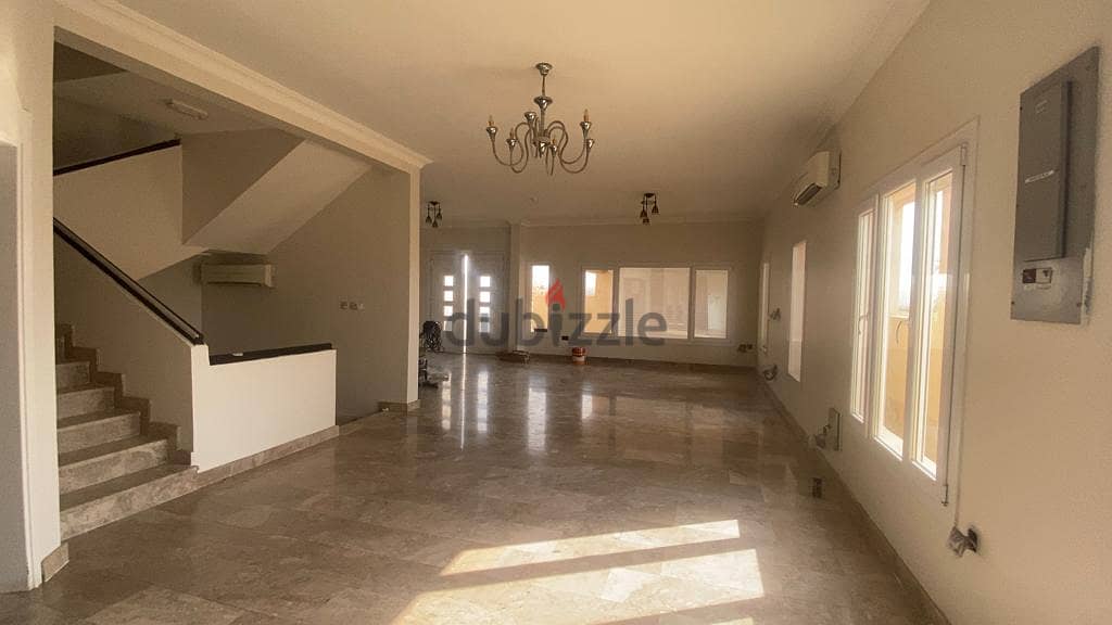 4AK7-spacious 4 BHK villa for rent located in Al Ansab 11