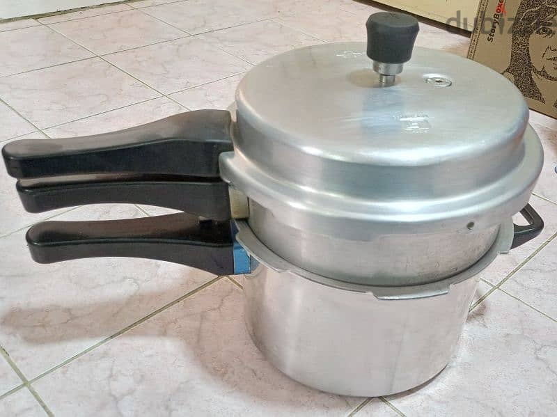 Pigeon Pressure cooker combo(3 Litre and 5 Litre) 3