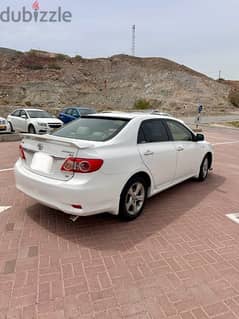 Toyota Corolla GLI full option oman car bahwan 1.8cc