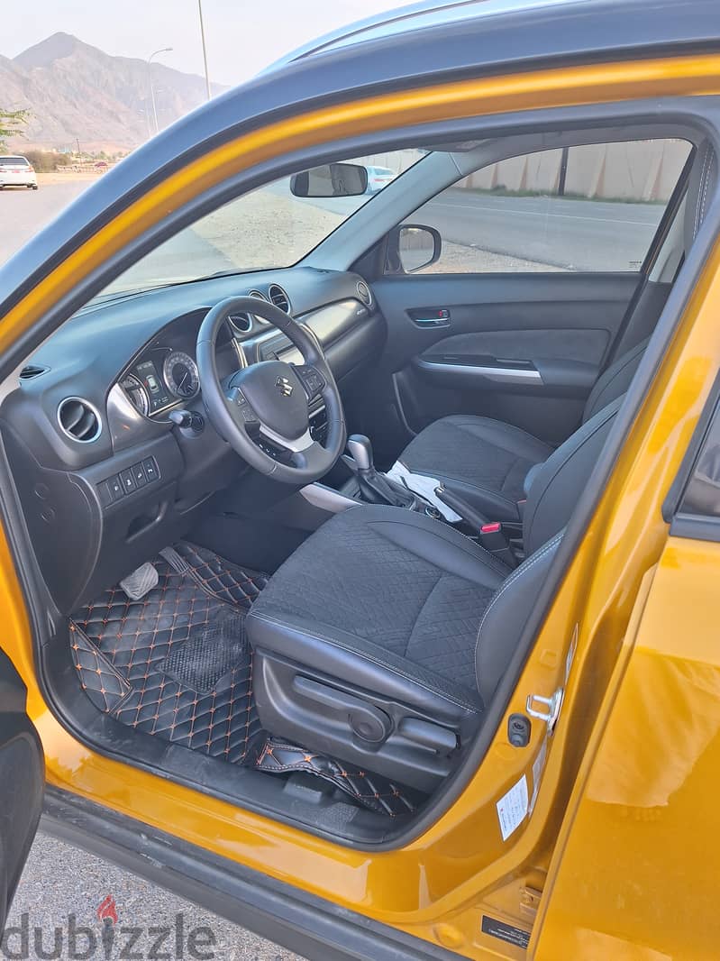 Suzuki Vitara 2023 with only 12k km Like New 4x4 5