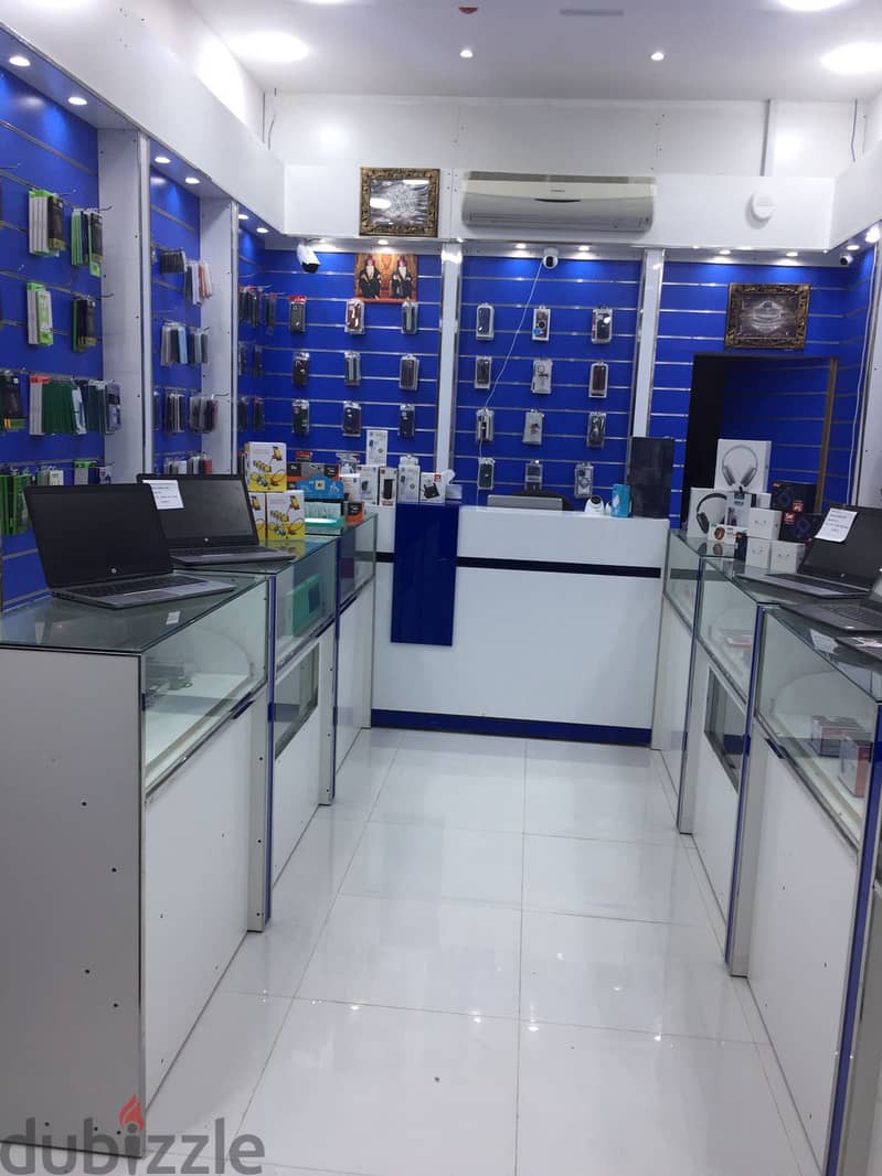 electronics shop for sale mobile cctv computer 3