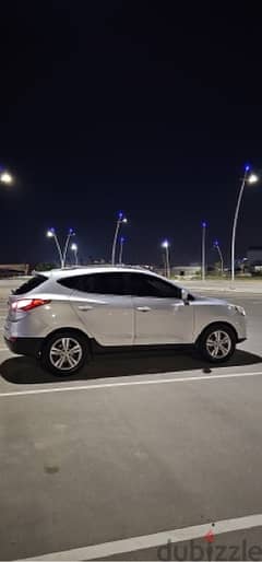 Hyundai Tucson gcc limited  - one year registration & insurance-urgent