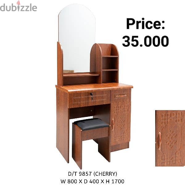 Dressing Table With Mirror 1