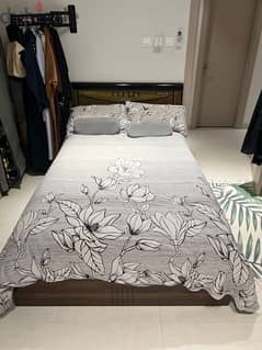 single bed with frame and mattress for sale