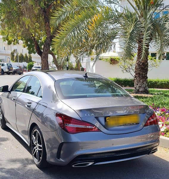Mercedes excellent condition  lady used  zawwawi  agency 7