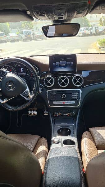 Mercedes excellent condition  lady used  zawwawi  agency 9