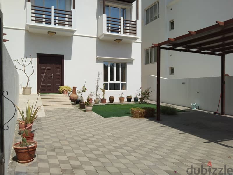3Ak1-Modern style townhouse 4BHK villas for rent in Sultan Qaboos City 17