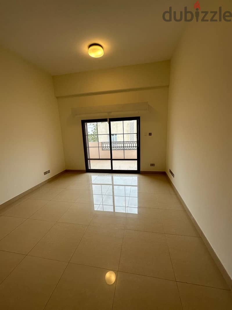 3Ak3-Luxurious 5BHK Villa for rent in Madinat S. Qabous near British Sc 17