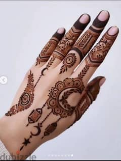 Henna artist - Customized Mehandi designs for reasonable price