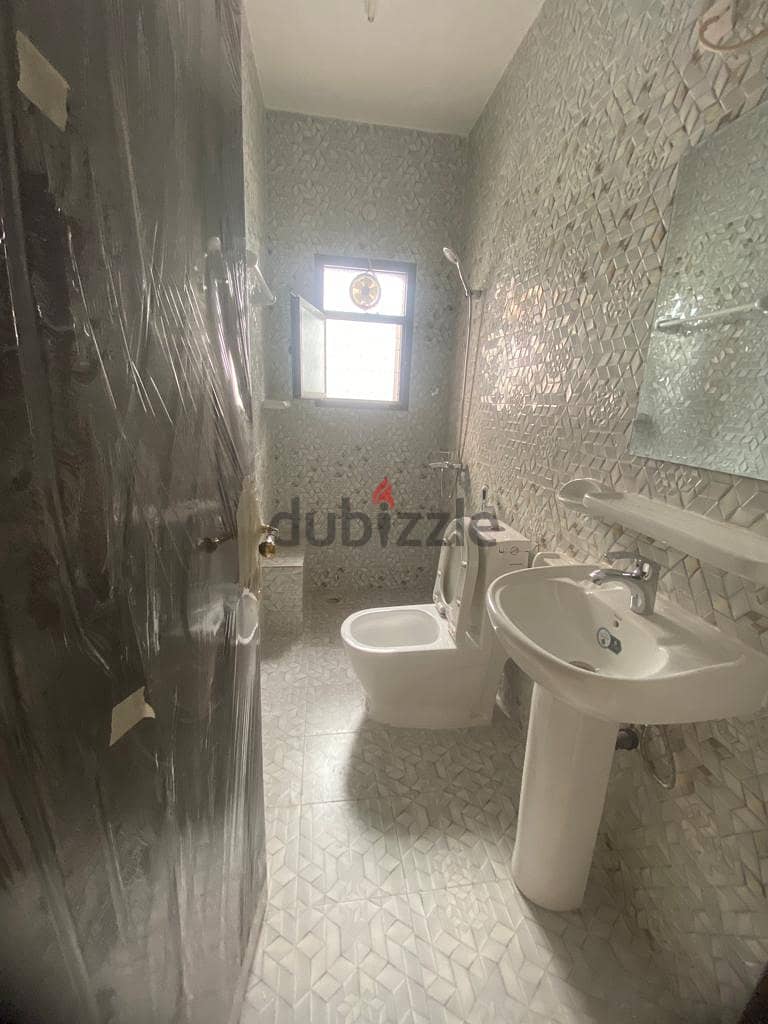 2AK5-Elegant 3+1 Bedroom flats for rent in Ghobra near Sultan Qaboos S 15