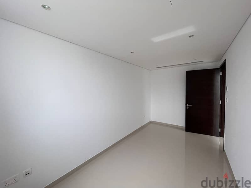 1 BR + Study Room Spacious Apartment for Rent in Al Mouj 6