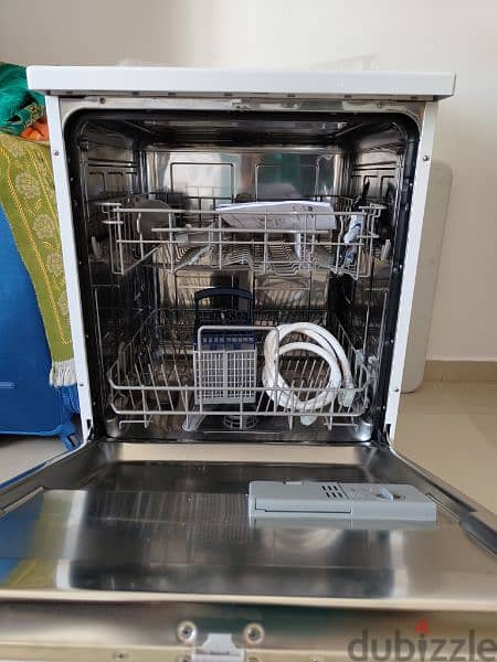 Hisense Dishwasher for sale 3