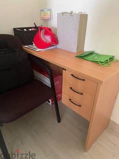 study table (without chair) for sale - great condition not used
