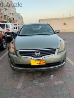 nissan Altima 2008 in good condition