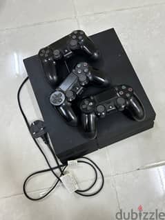 PlayStation PS4 with good condition