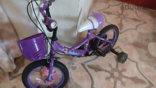 kids bicycle new condition 3-7 year kids can use