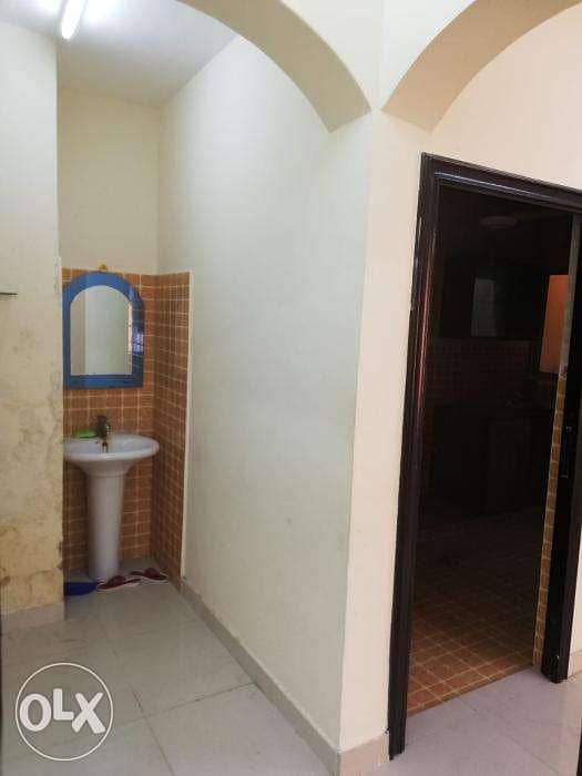 1 BHK Apartment FOR RENT in Al Hamriya , Ruwi 2