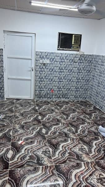 Room for rent in al hail north غرفه للايجار في الحيل الشماليه 11