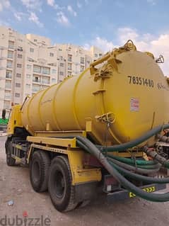 SEWAGE TANKER 5000 GALLON HINO FOR RENT (MONTHLY)