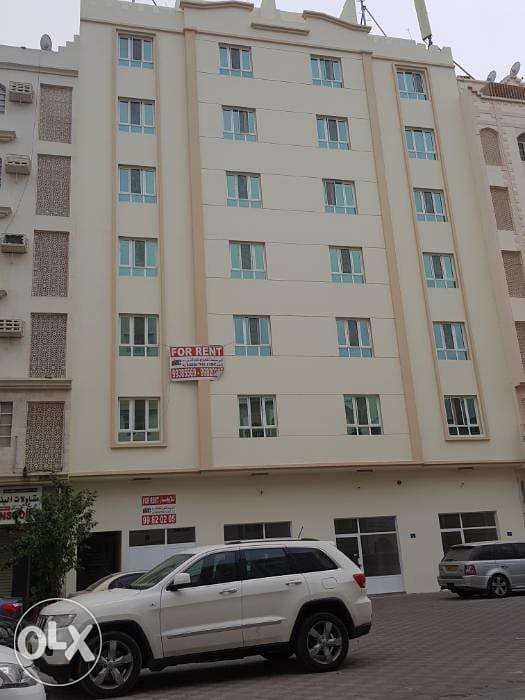 شقه جديده للايجارخلف فندق المها بالغبره 2BHK for rent neer Maha Hotel 1