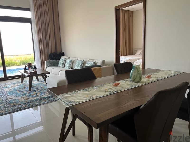 2 Bedrooms Sea View Villa Jebel Sifah | فيلا غرفتين على البحر جبل سيفة 1