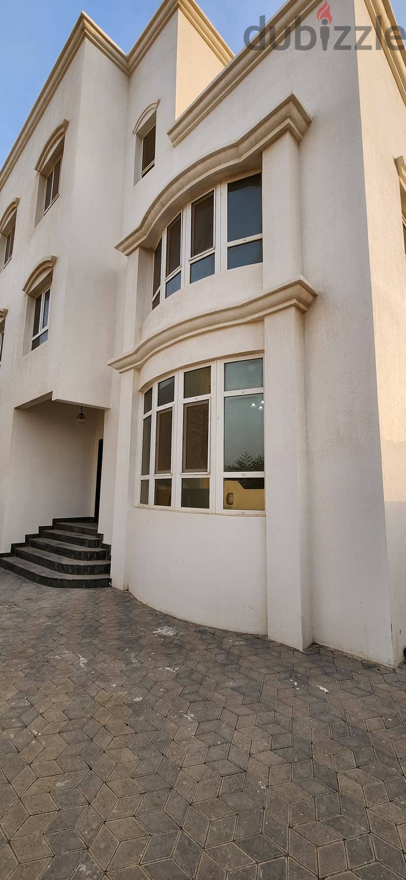 4AK2-beautiful 4BHK villa for rent in ansab 9