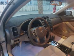 Nissan Altima 2.5 S car in ultimate condition