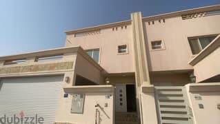 4AK7-spacious 4 BHK villa for rent located in Al Ansab 0