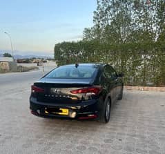 Hyundai Elantra 2019 for sale with good price