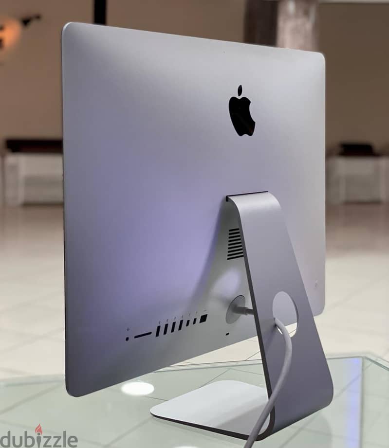 iMac (21.5" 4K 2015) 16GB, 512GB SSD Clean Condition 2