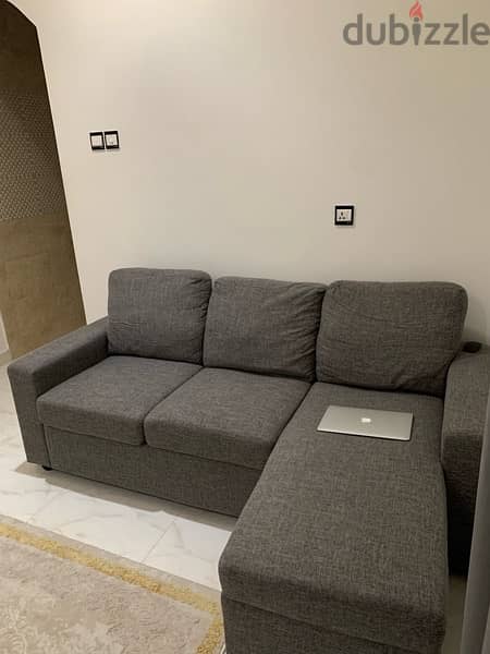 L shape sofa 3months used | كنبة للبيع مستخدم ٣ شهور 1