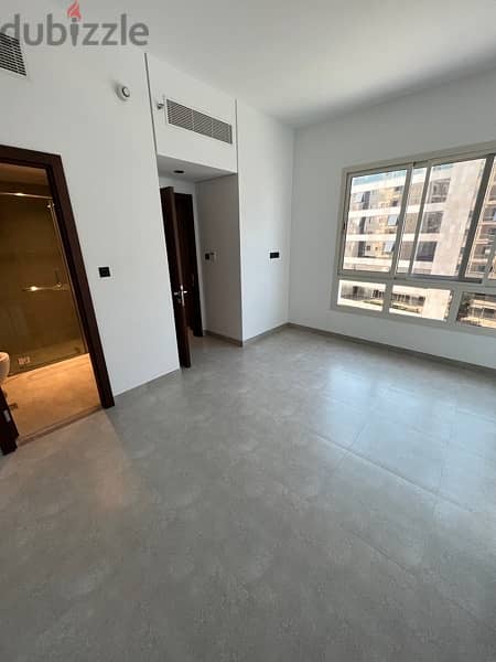 Brand New 1 BHK - Direct from Owner 11