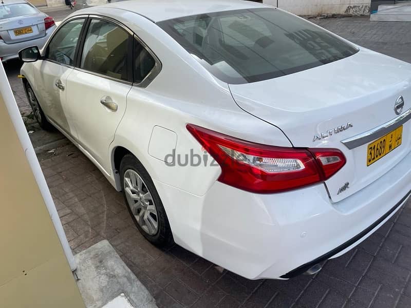 Nissan Altima 2015 for sale in Good Condition 2