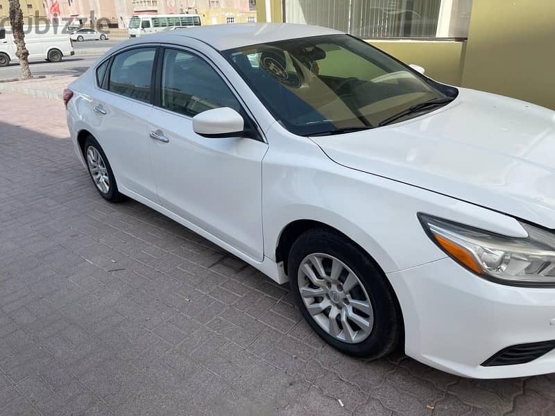 Nissan Altima 2015 for sale in Good Condition 3