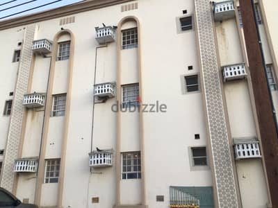 2 bhk flat for rent in wadi kabir near shell pump 3 toilets